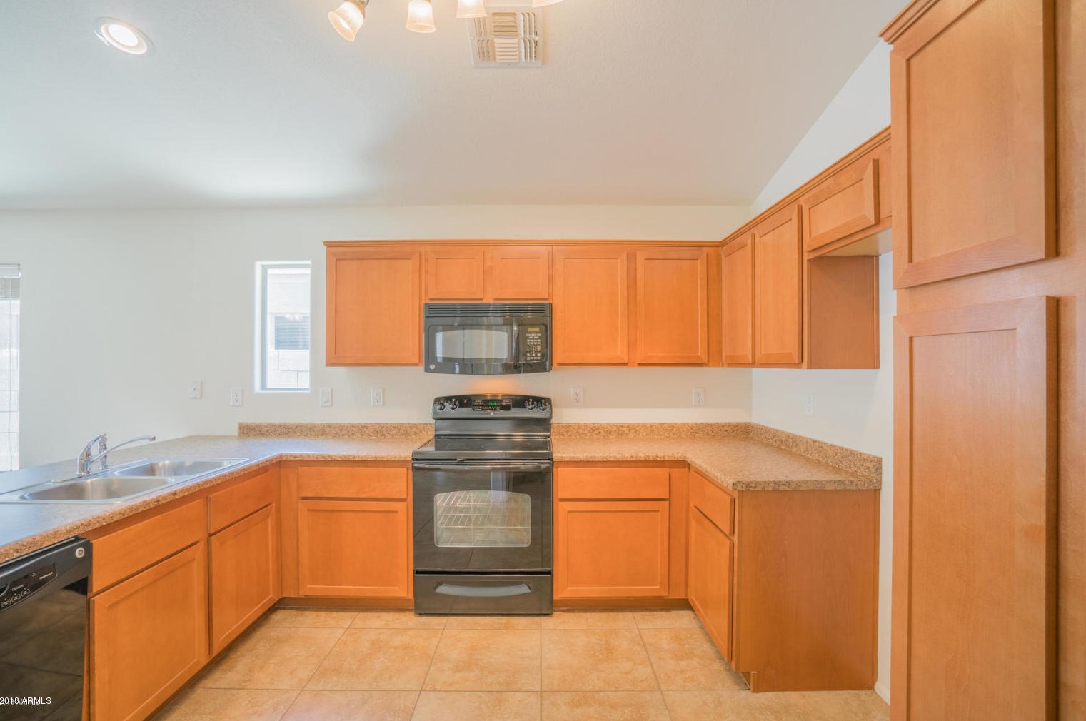 9847 Melinda Ln, Peoria AZ  85382-0556 exterior