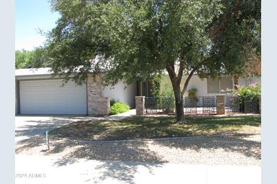 12946 W Maplewood Drive, Sun City West, AZ 85375 - Photo 1