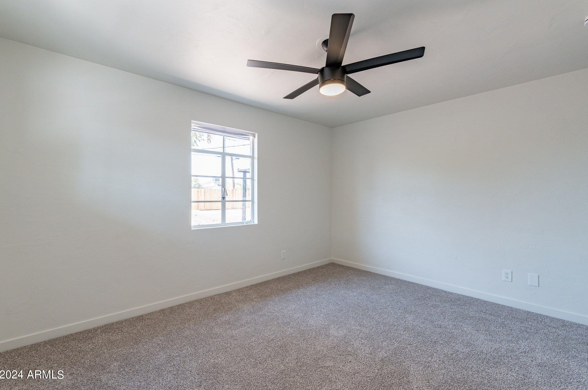 1934 Osborn Rd, Phoenix AZ 85019-3908 exterior