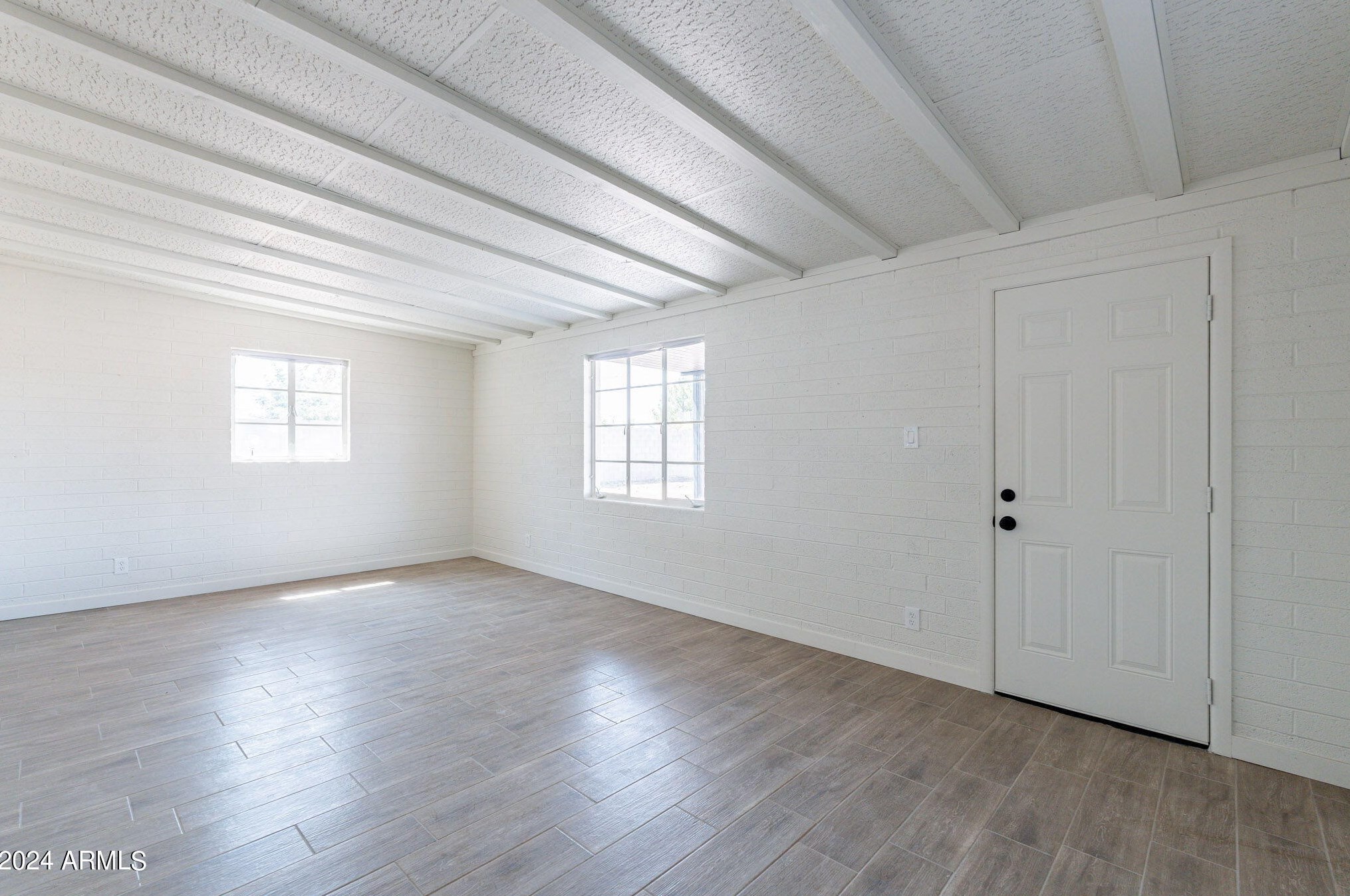 1934 Osborn Rd, Phoenix AZ 85019-3908 exterior