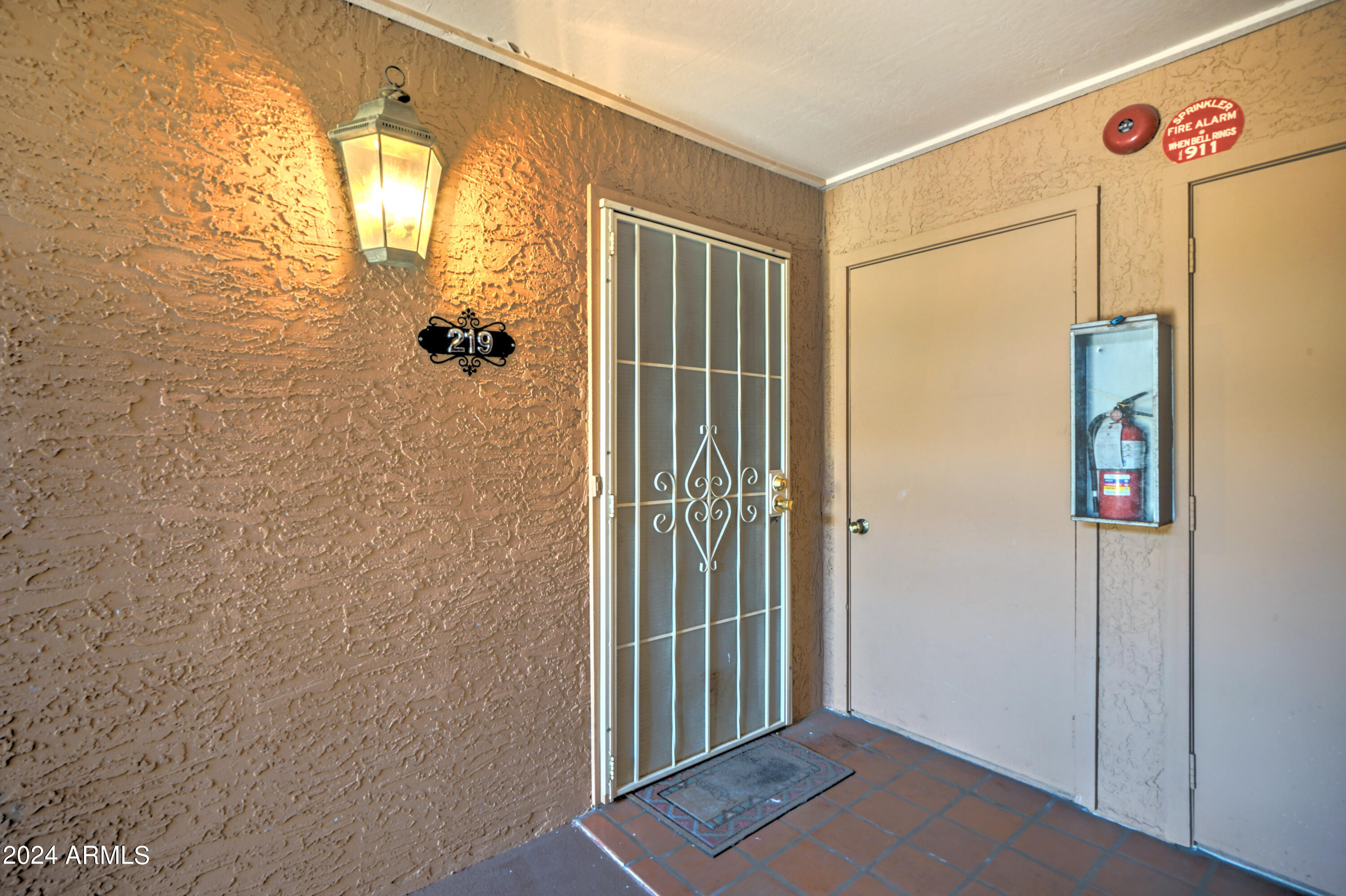 3031 N Civic Center Plaza #219, Scottsdale, AZ 85251 - MLS 6733211 ...