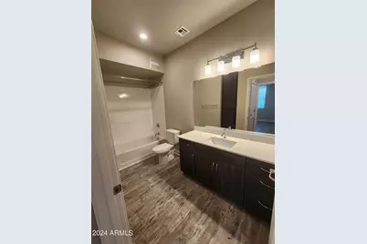 5550 E Deer Valley Drive #2S, Phoenix, AZ 85054 - Photo 11