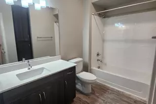 5550 E Deer Valley Dr, Phoenix, AZ 85054 - Photo 11