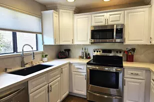 15225 N 100th St, Scottsdale, AZ 85260 - Photo 11