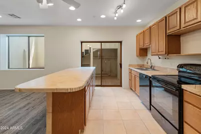 23907 N 83rd Avenue, Peoria, AZ 85383 - Photo 95