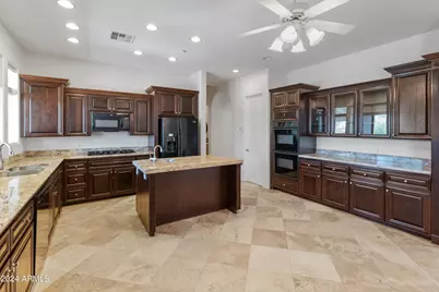 23907 N 83rd Avenue, Peoria, AZ 85383 - Photo 25