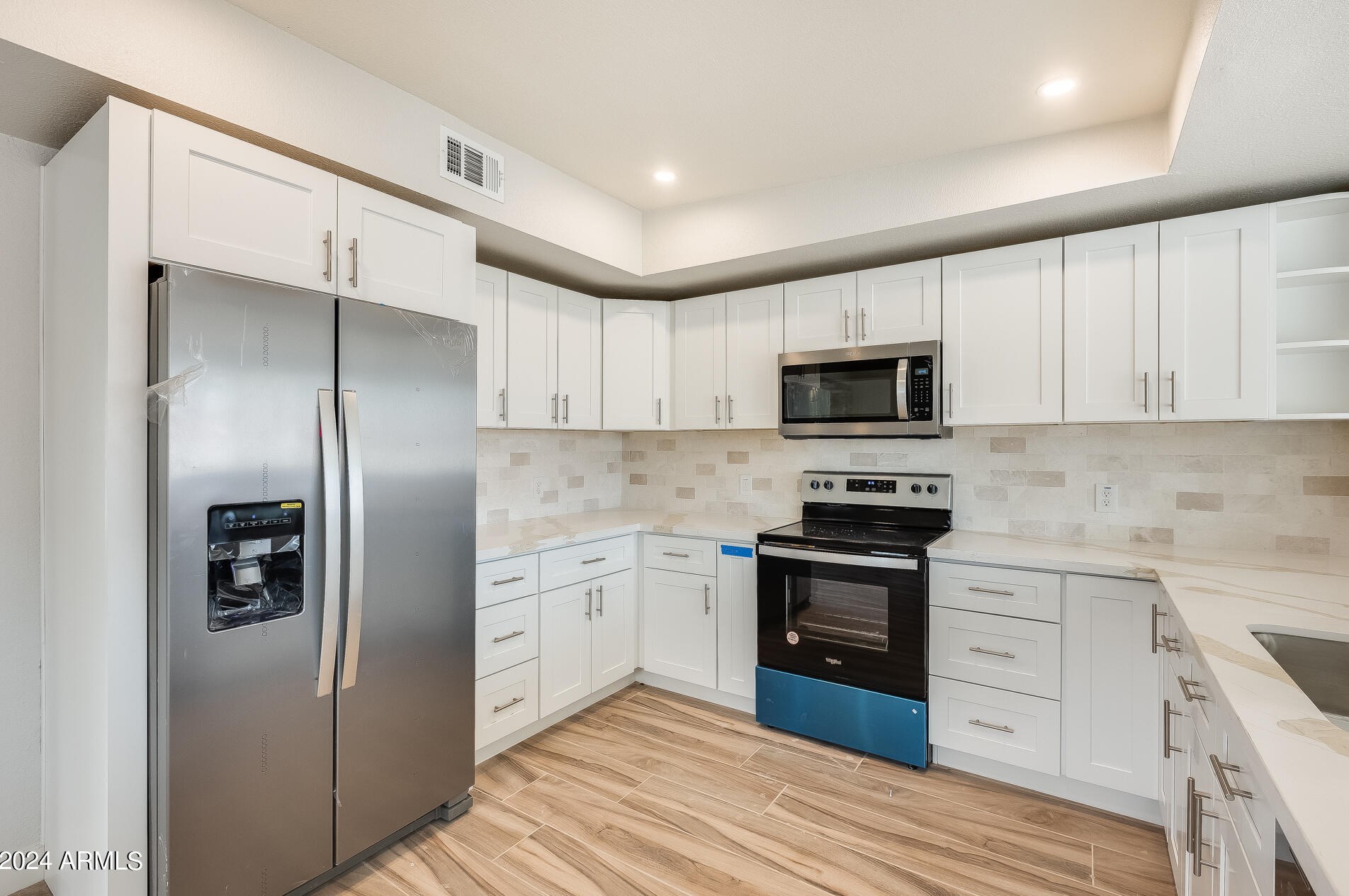 1446 Sunnyslope Ln, Phoenix AZ  85020-2727 exterior