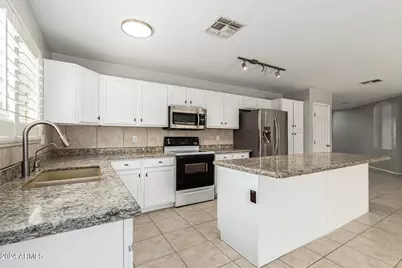 8753 W Salter Drive, Peoria, AZ 85382 - Photo 17