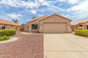 8753 W Salter Dr, Peoria, AZ 85382 - Photo 3