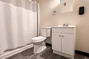 6632 S 22nd St, Phoenix, AZ 85042 - Photo 17