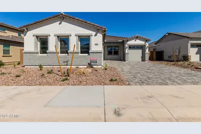 12012 W Parkway Lane, Avondale, AZ 85323 - Photo 1