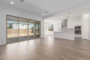 12012 W Pkwy Ln, Avondale, AZ 85323 - Photo 7