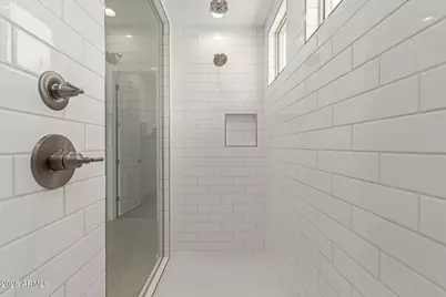 12012 W Parkway Lane, Avondale, AZ 85323 - Photo 17