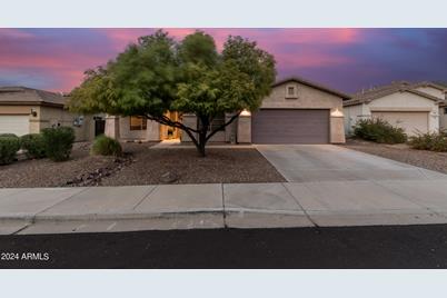 10051 S 184th Drive, Goodyear, AZ 85338 - Photo 1