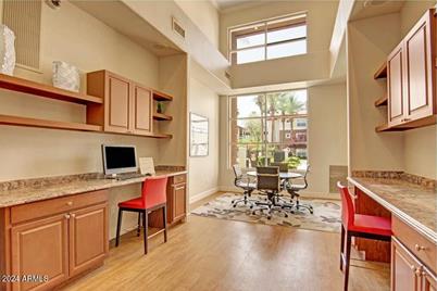 411 E Indian School Road #1W, Phoenix, AZ 85012 - Photo 1