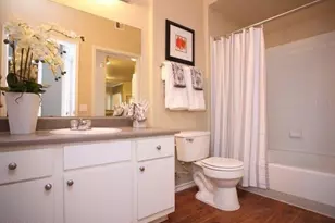 411 E Indian School Rd, Phoenix, AZ 85012 - Photo 9