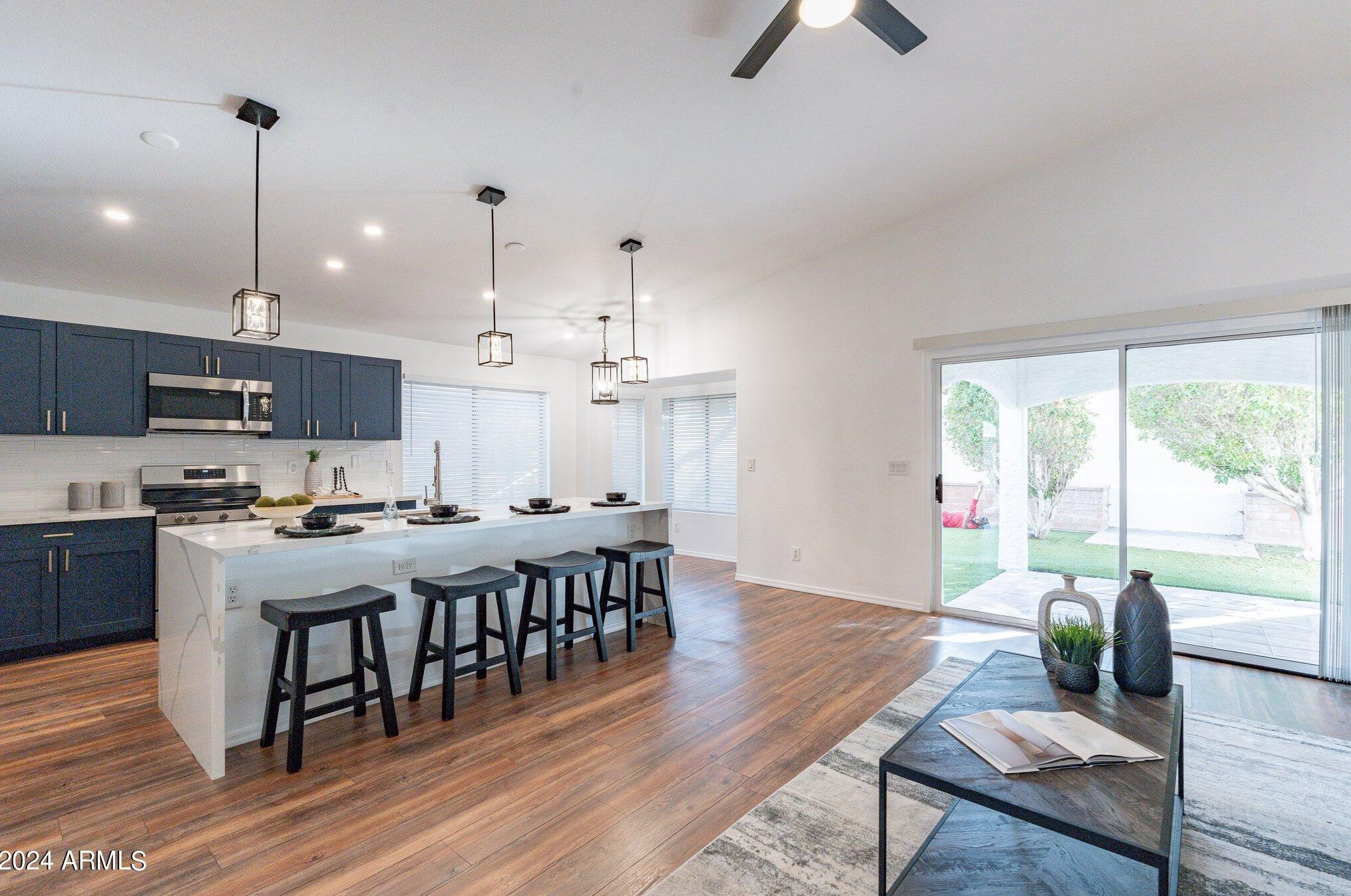 12036 45th St, Phoenix AZ  85044-2436 exterior