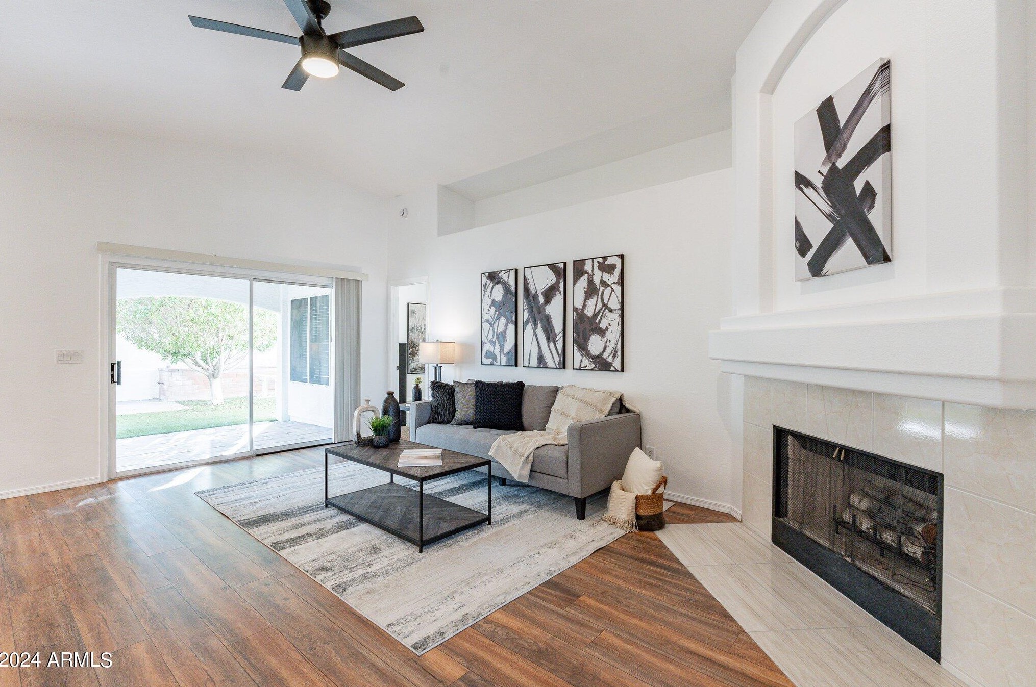 12036 45th St, Phoenix AZ  85044-2436 exterior