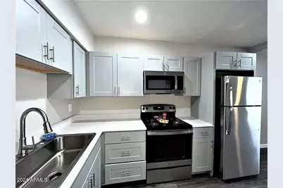 1130 E Grovers Avenue #2, Phoenix, AZ 85022 - Photo 3