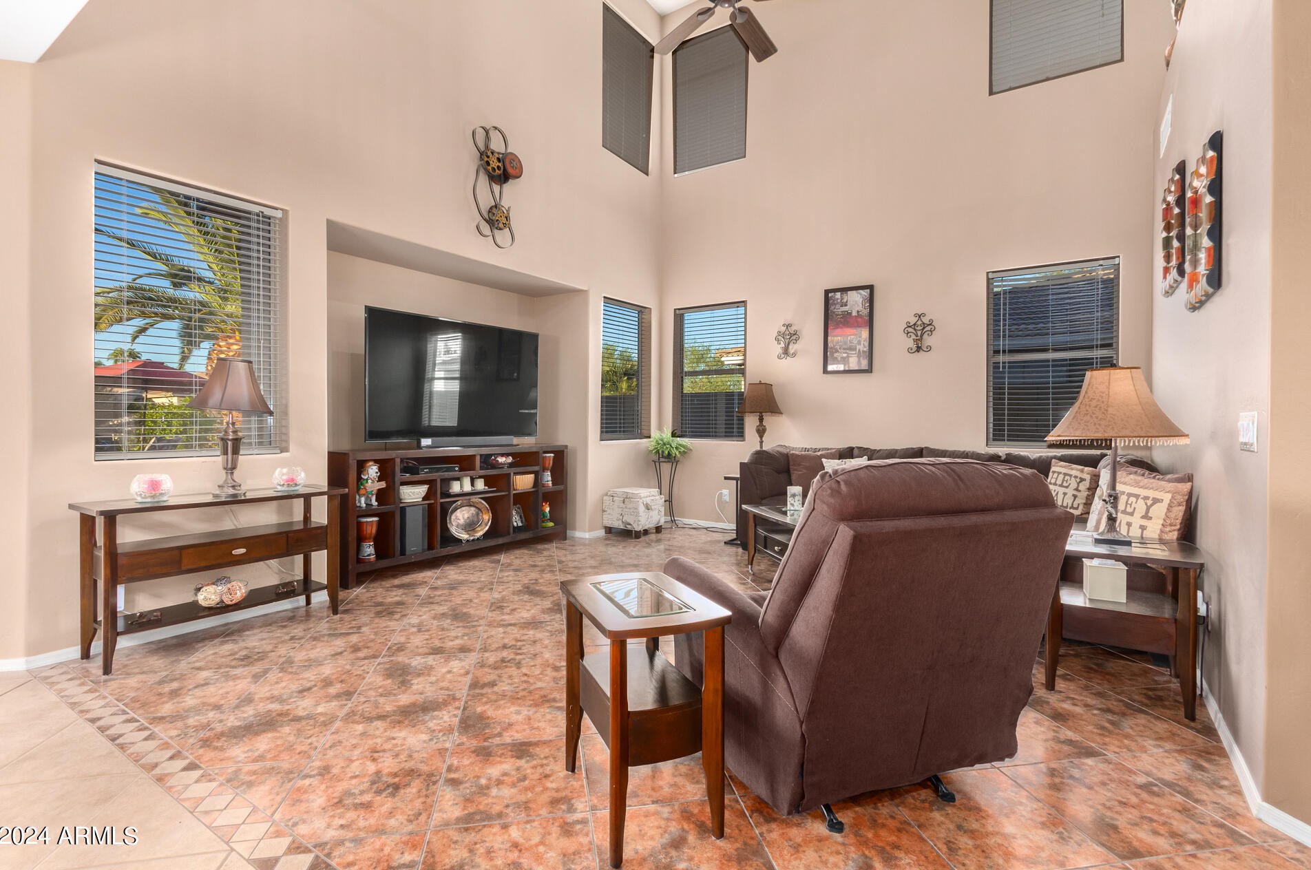 62 Elmwood Pl, Chandler AZ 85249-4558 exterior