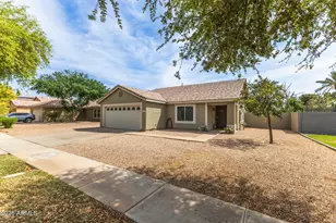 605 W Orchard Way, Gilbert, AZ 85233 - Photo 3