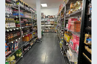 0000 W Xxxxxxxxx Avenue, Sun City, AZ 85351 - Photo 1