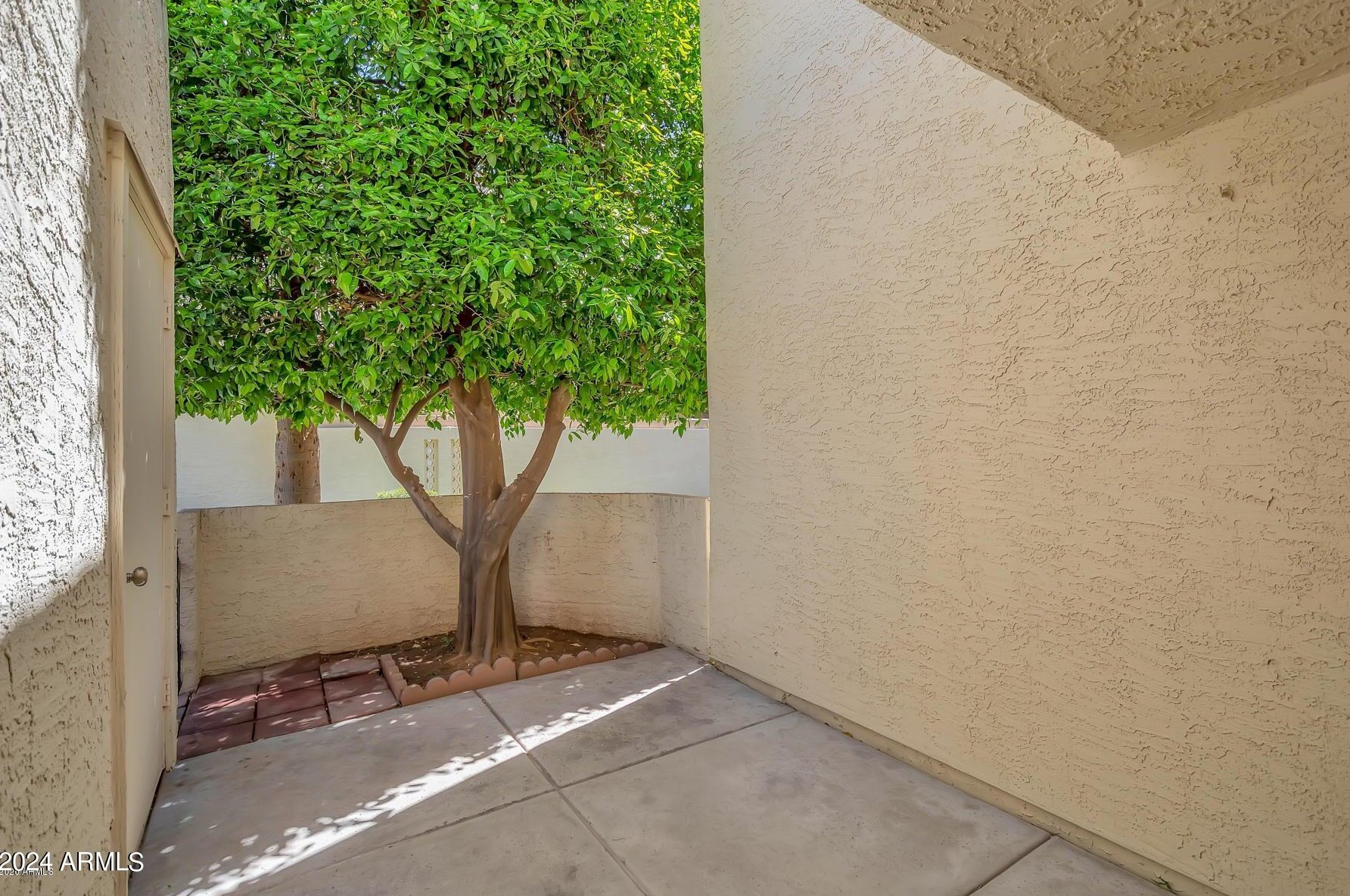 775 Lola Dr, Phoenix AZ  85022-1130 exterior