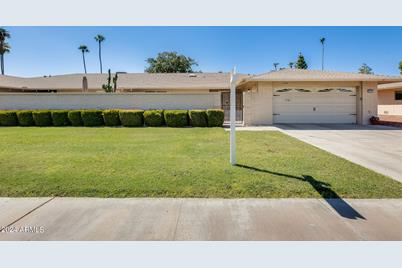 10652 W Campana Drive, Sun City, AZ 85351 - Photo 1