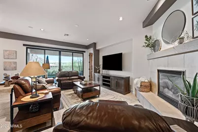 27000 N Alma School Parkway #Unit 1016, Scottsdale, AZ 85262 - Photo 3
