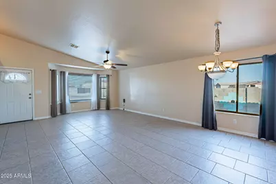 10309 W Santiago Drive, Arizona City, AZ 85123 - Photo 5