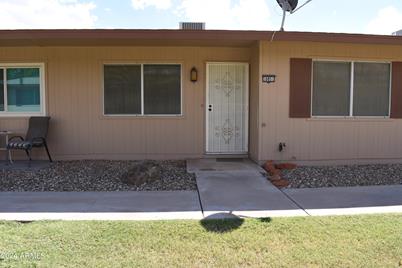 10851 W Santa Fe, Sun City, AZ 85351 - Photo 1
