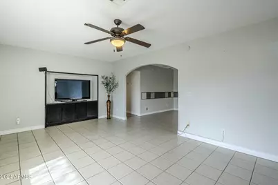 2124 E Osborn Road, Phoenix, AZ 85016 - Photo 11