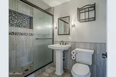 2124 E Osborn Road, Phoenix, AZ 85016 - Photo 13