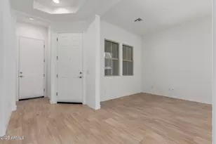 12003 W Pkwy Ln, Avondale, AZ 85323 - Photo 7