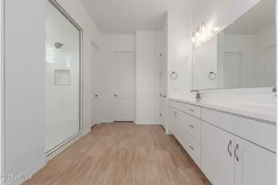 12003 W Parkway Lane, Avondale, AZ 85323 - Photo 15