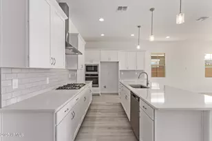 11949 W Pkwy Ln, Avondale, AZ 85323 - Photo 5