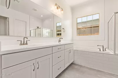 11949 W Parkway Lane, Avondale, AZ 85323 - Photo 17