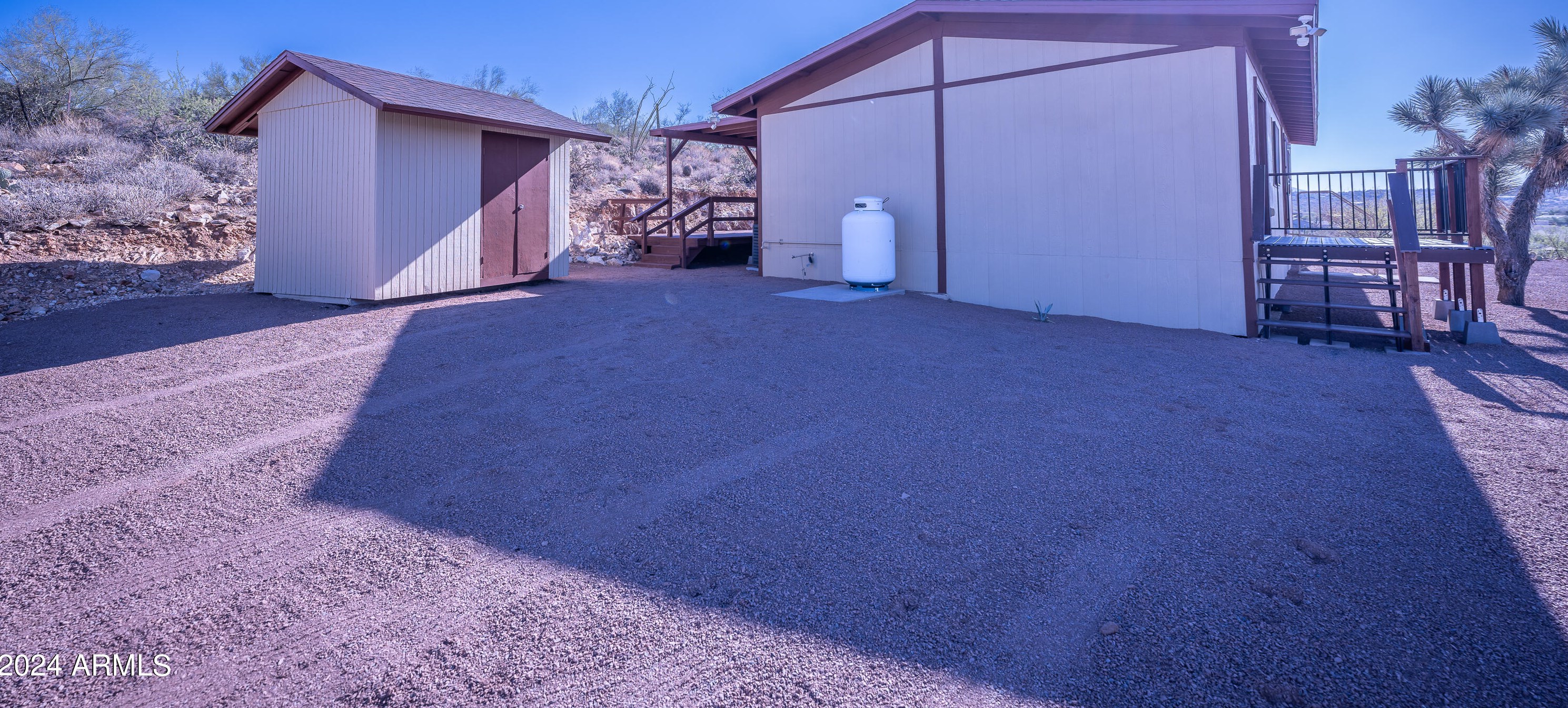 50331 23 Dr, Phoenix AZ 85085 exterior