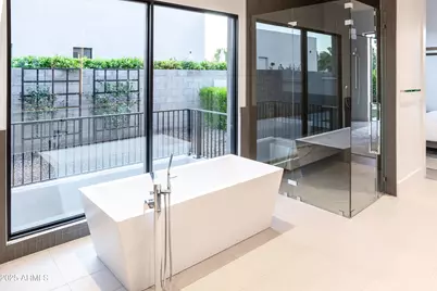 6850 E Joshua Tree Lane, Paradise Valley, AZ 85253 - Photo 21