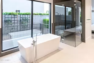 6850 E Joshua Tree Ln, Paradise Valley, AZ 85253 - Photo 21