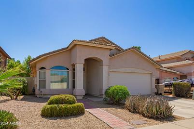 6215 W Navajo Drive, Glendale, AZ 85302 - Photo 1