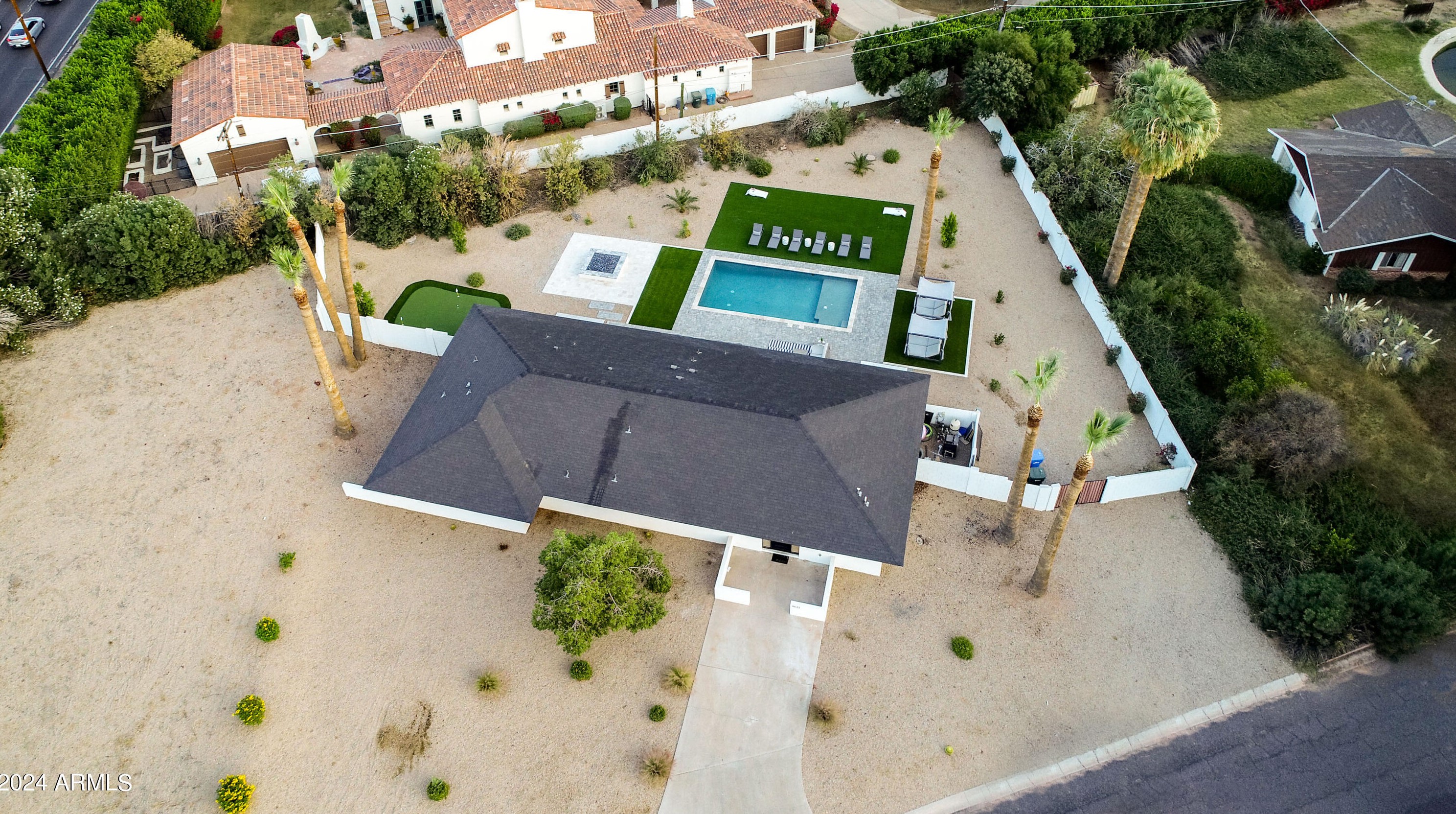 4633 49 Pl, Phoenix AZ 85018-5519 exterior