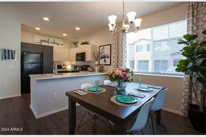 1950 W Tierra Buena Lane #3, Phoenix, AZ 85023 - Photo 5