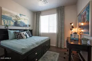 1950 W Tierra Buena Ln, Phoenix, AZ 85023 - Photo 9