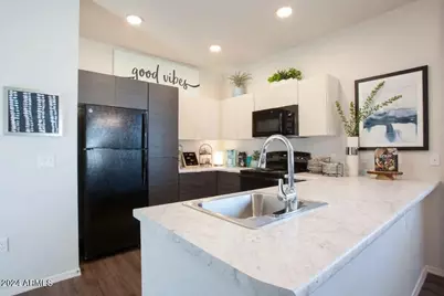 4435 N Longview Avenue #3, Phoenix, AZ 85014 - Photo 5
