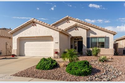 18250 N Coconino Drive, Surprise, AZ 85374 - Photo 1