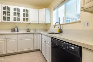 10846 N 109th Ave, Sun City, AZ 85351 - Photo 15