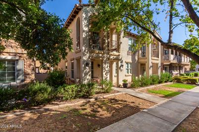 918 S Annie Lane, Gilbert, AZ 85296 - Photo 1