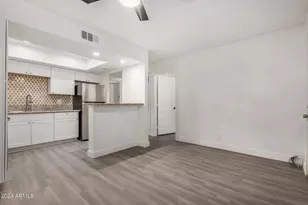 18202 Cave Creek Rd, Phoenix, AZ 85032 - Photo 9