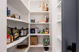 4017 N 49th Pl, Phoenix, AZ 85018 - Photo 11